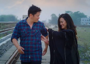 फिल्म ‘बिहे पास’ को गीतमा दया र प्रकृतिबीच प्रेमका कुरा