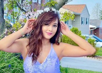 १० लाख पारिश्रमिकसहित दीलिपकी छोरी दिव्याले ‘वरिष्ठ बलराम’बाट डेब्यू गर्दै