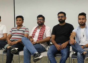 इन्डियन कमेडियन आकाश मेहताको नेपाल टुरमा नेपाली कमेडियनहरुको प्रस्तुति