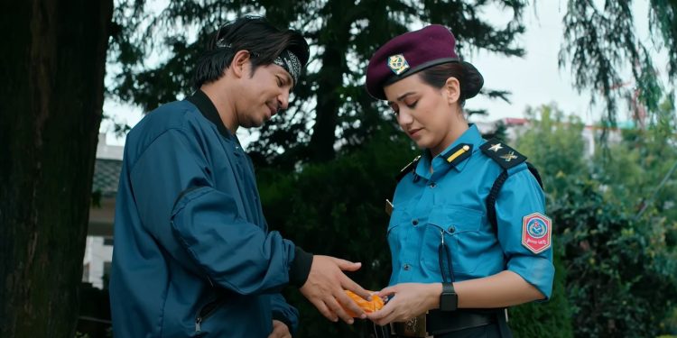 एक नम्बरमा ‘जाली रुमाल फाट्यो’, भिडियोको अन्त्यमा रहेको भद्दा मजाक हटाईयो