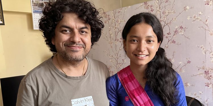 प्रमोद खरेलले भाइरल गायिका सिम्रन परियारसंग गाएको नयाँ गीत सार्वजनिक