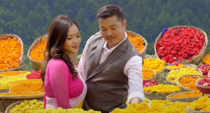 नाङ्गो गाउँको ‘सुन सुन सुन्दरी’, दयाहाङ र मिरुना रोमान्टिक