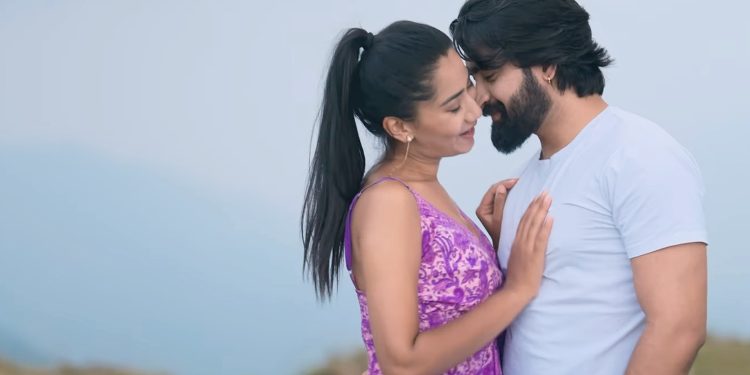 गायिका रेश्मा सुनुवारको ‘पिरतिको झोली’, बिकास र आभा थापाको रोमान्स