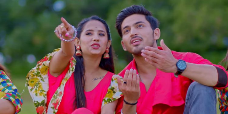 ‘तिमी पनि एक्लै म पनि एक्लै’ भन्दै सुरेश र रविनाको ठुम्का