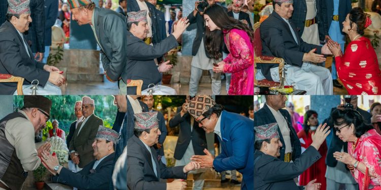 हेर्नुस् पुर्वराजा ज्ञानेन्द्र शाहको हातबाट को-को कलाकारले लगाए दशैंमा टीका ?