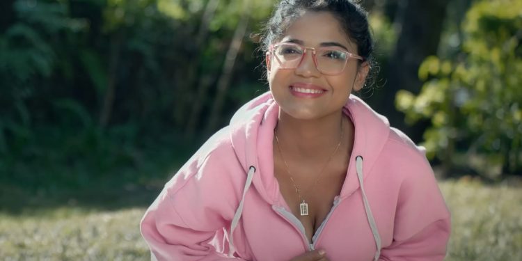 प्रताप दासको गीत ‘चाहन्छु ५’ मा कुसुम शर्माको बोल्ड अवतार