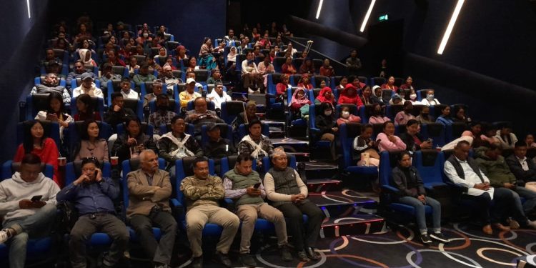 मलिका महत अभिनित फिल्म ‘सतीदेवी’को विशेष शो हेरेपछि रुँदै निस्किए दर्शक