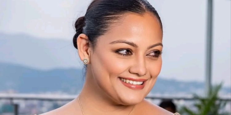 सेनको निर्माण तथा निर्देशनमा बन्ने ‘बलिदान’को प्रमुख भुमिकामा ऋचा शर्माको इन्ट्री