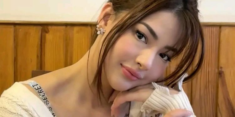 विवाह नभएपनी सन्तानलाई जन्म दिने सुरक्षीत बाटो अपनाउदै अभिनेत्री साम्राज्ञि