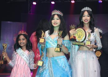 निहारा र अदितीले जितिन् ‘किड्स क्यापिटल नेपाल’को उपाधी