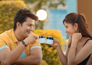 ‘अजम्बरी’ गीतमा आकाश श्रेष्ठ र गरिमा शर्माको जमेको क्यामेस्ट्रि