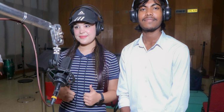 फिल्म ‘बुलाकी’को लागी समीक्षा अधिकारी र करण परियारले गाए गीत