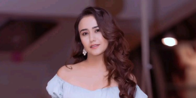 फिल्म ‘कंगारु’मा अभिनेत्री स्वस्तिमा खड्का अनुबन्धित