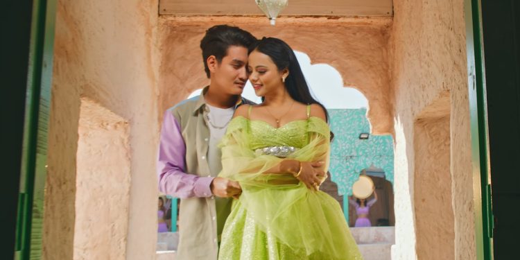 ‘होस्टेल ३’को ‘मनमा अनौठो’ गीतको भिडियो सार्वजनिक, पारस र सिम्रनको रोमान्स