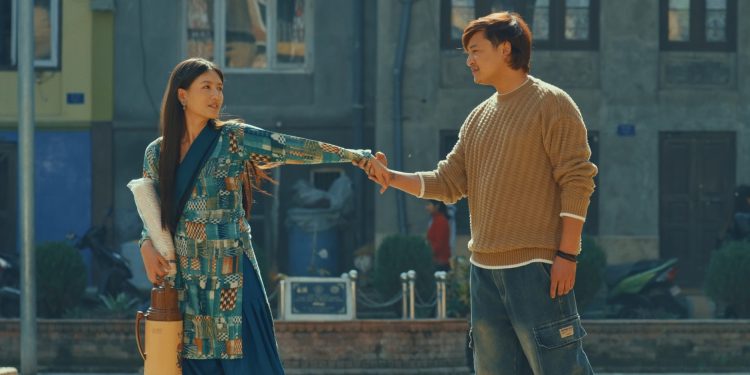 फिल्म ‘रंगी’ गीत: चिया बेच्दै हिँड्ने मालिकसँग सलोनको प्रेम