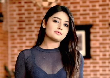 निखिल उप्रेतीको ड्रिम प्रोजेक्ट ‘आचार्य’बाट उषा उप्रेतीले फिल्ममा डेब्यु गर्ने पक्का