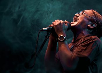 नेपथ्यको अमेरिका यात्रा जारी: लस एन्जलसमा सफल शो