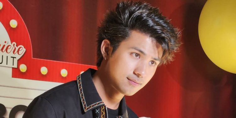 आफ्नो पारिश्रमिकको आधा बजेटको फिल्ममा अनमोल केसीले पैसा नलिई अभिनय गर्ने