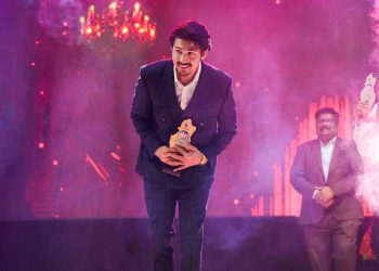 ‘बाटुलो जुन’मा अनमोलको नयाँ अवतार