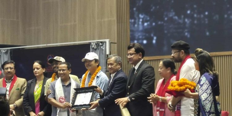 बक्स अफिस च्याम्पियन ,यी हुन् अहिलेसम्मका २५ सबैभन्दा धेरै कमाइ गर्ने नेपाली फिल्म