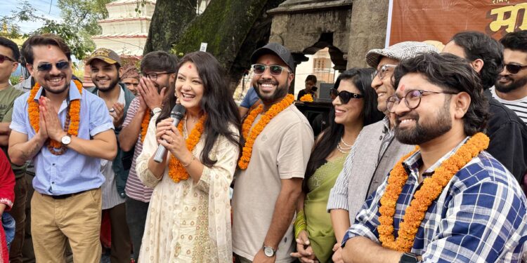 वर्षा राउत र विजय बरालको पहिलो क्ल्यापसँगै ‘मालती मंगले’को शुभारम्भ