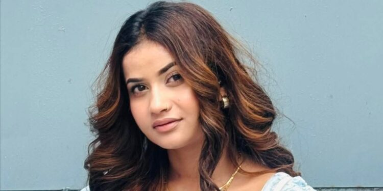 एलिना चौहानको जेनजी आन्दोलनप्रति ऐक्यबद्धता