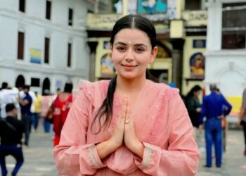 आफ्नो जन्मदिनमा अभिनेत्री निता ढुंगाना भन्छिन् – ‘जन्मभूमि सुरक्षित रहोस्’