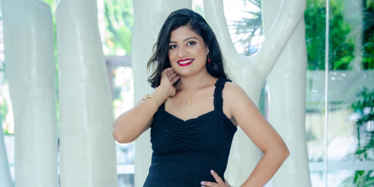 स्टाफ नर्स पढ्ने सपना बोकेकी अर्चना अहिले ‘मिसेस पुर्बेली आइकन’को फाइनलमा