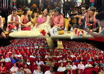 माईतीघरमय बन्यो नेपालगंज, दर्शक भेट्न पुगे माग्नेबुढा, धीरज र उपासना सहितको टीम