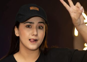 स्क्यामरलाई नै चकित पार्ने स्वस्तिमाको जवाफ, किन भनिन् ५० हजार माग्नेलाई ७० हजार पठाउँछु ?