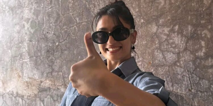 अभिनेत्री सुरक्षा पन्तले रुपन्देही-२ बाट गरिन् मतदान, भनिन्- ‘हामी सबैको मत समय-सार्थक रहोस्’